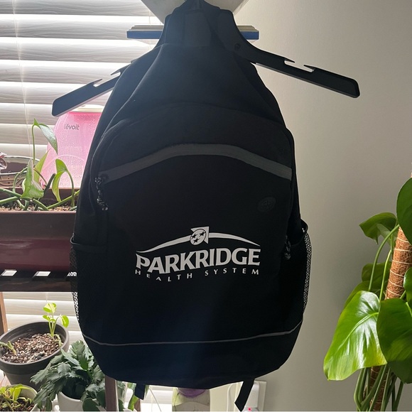 Black backpack - Picture 8 of 8